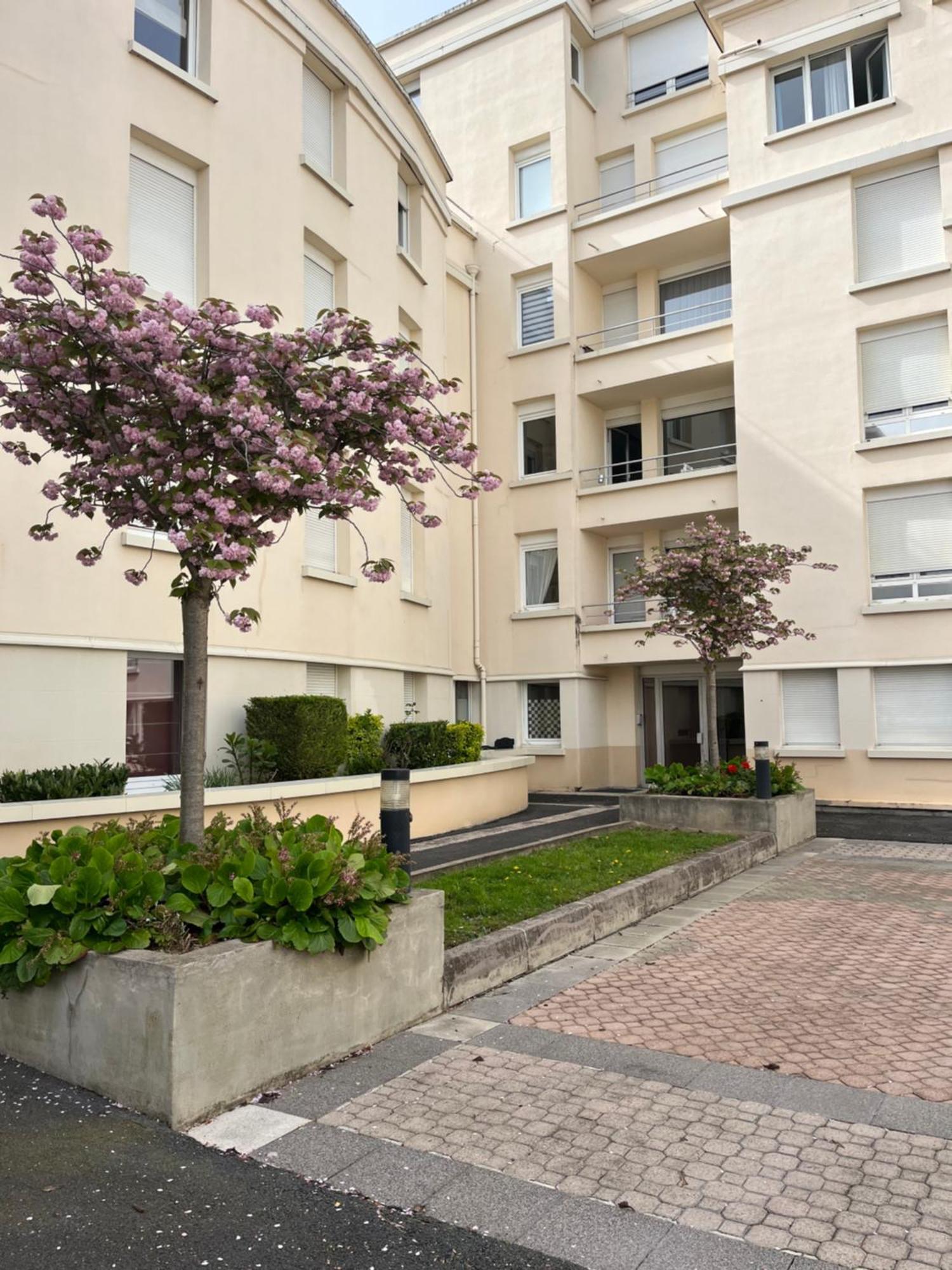 Julia Home, Madamedemconciergerie Remeš Exteriér fotografie